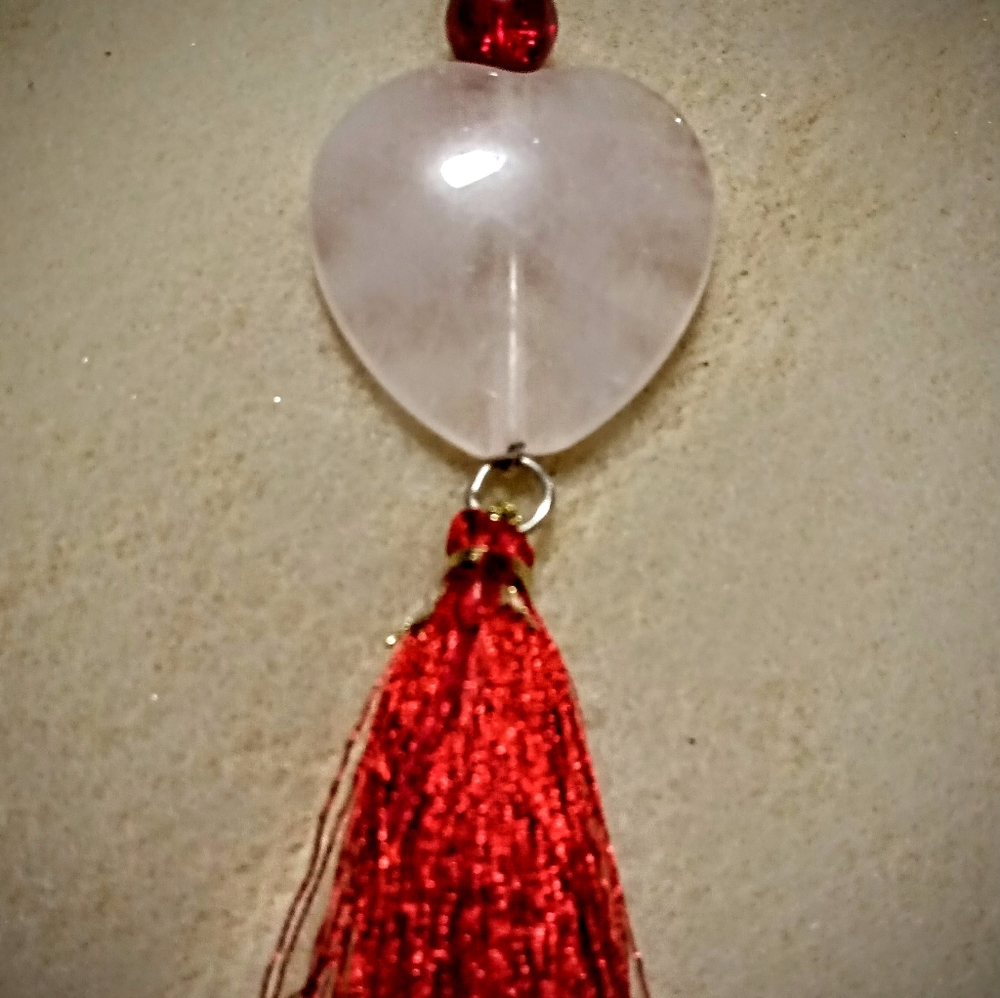 Rose Quartz heart pendant necklace